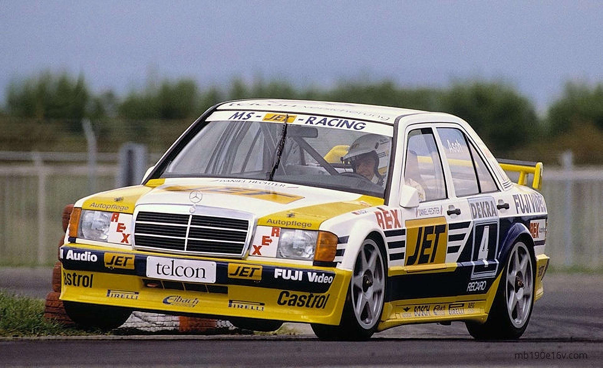 12-15_MercedesBenz_190E2516EvolutionIDTM