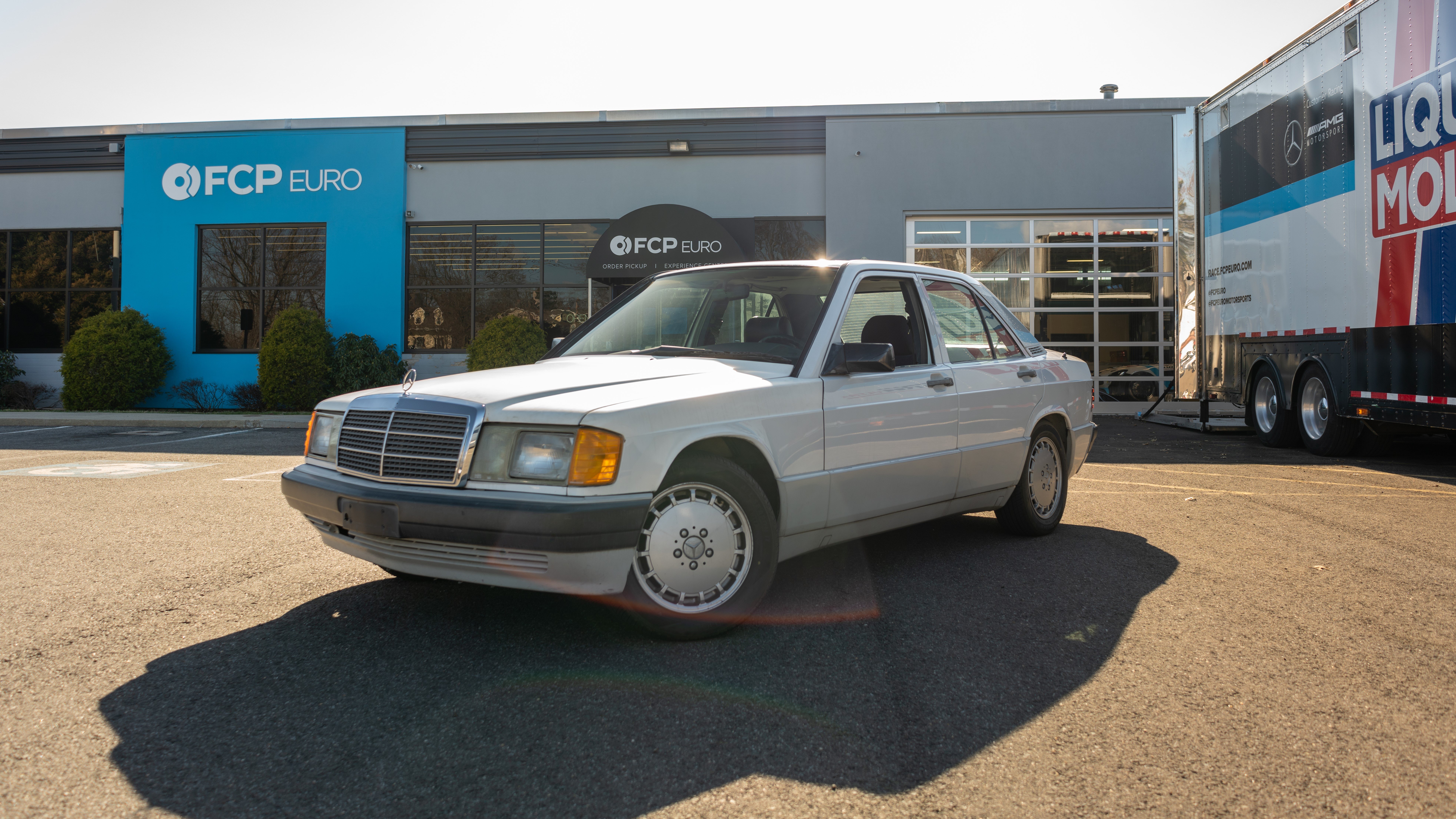 Goldern Era Project 190E 2.6