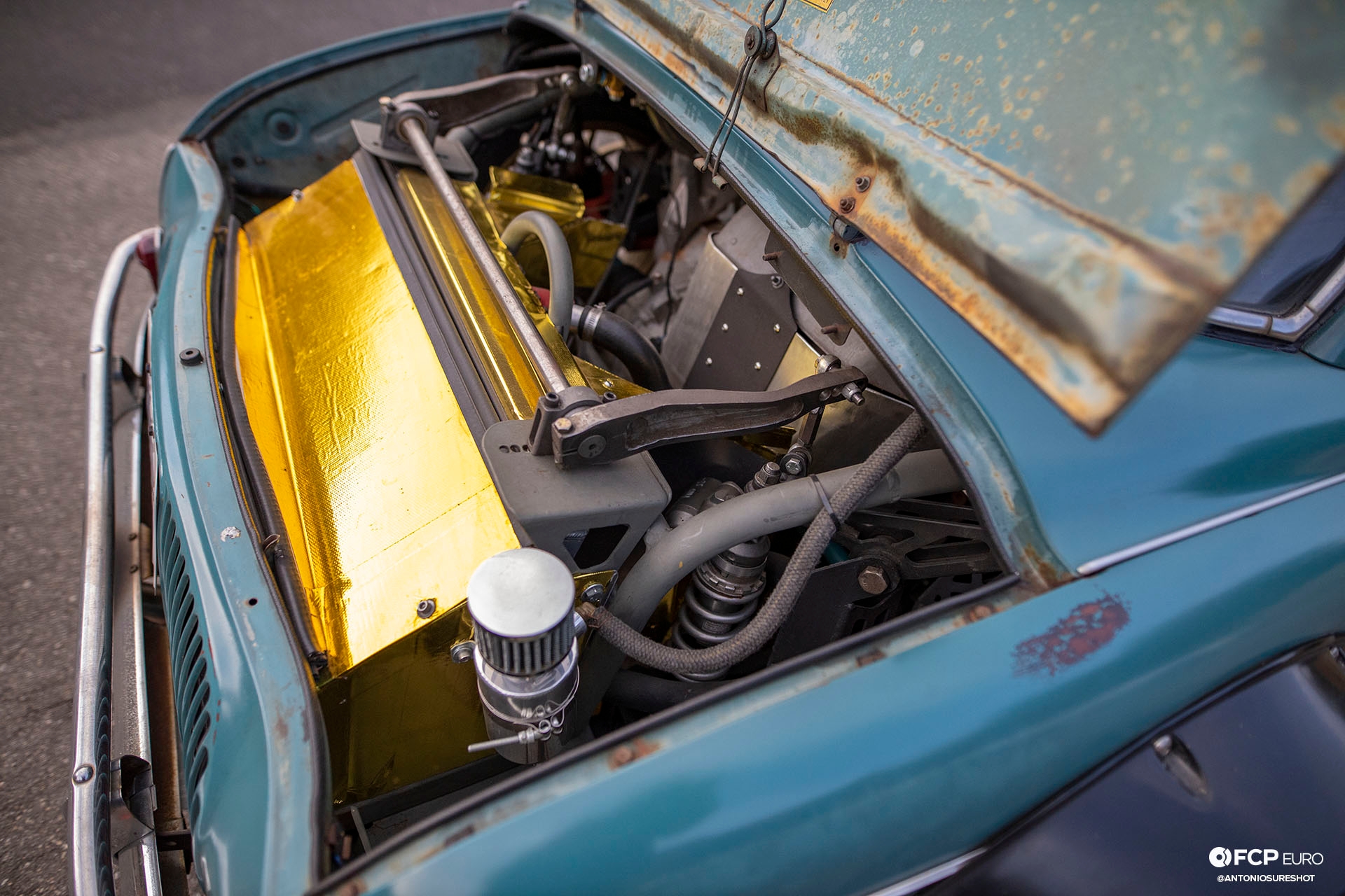 VW Golf GTI VR6 Swapped Renault Dauphine