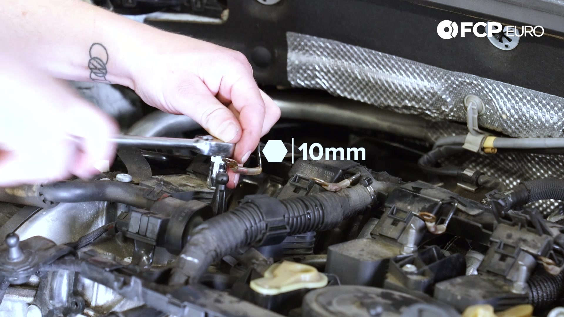 03-vw-mk7-gti-10mm-stud-removal