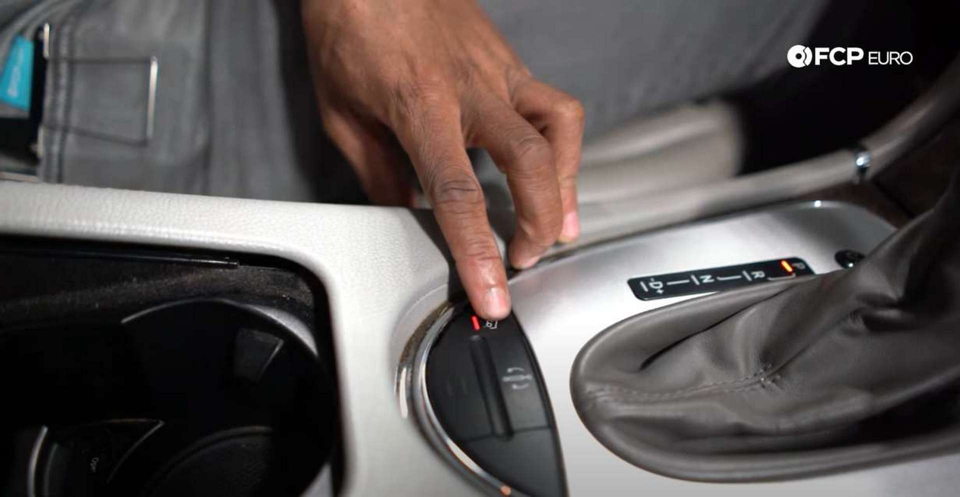 DIY Mercedes AIRMATIC Spring Replacement filling the spring with air