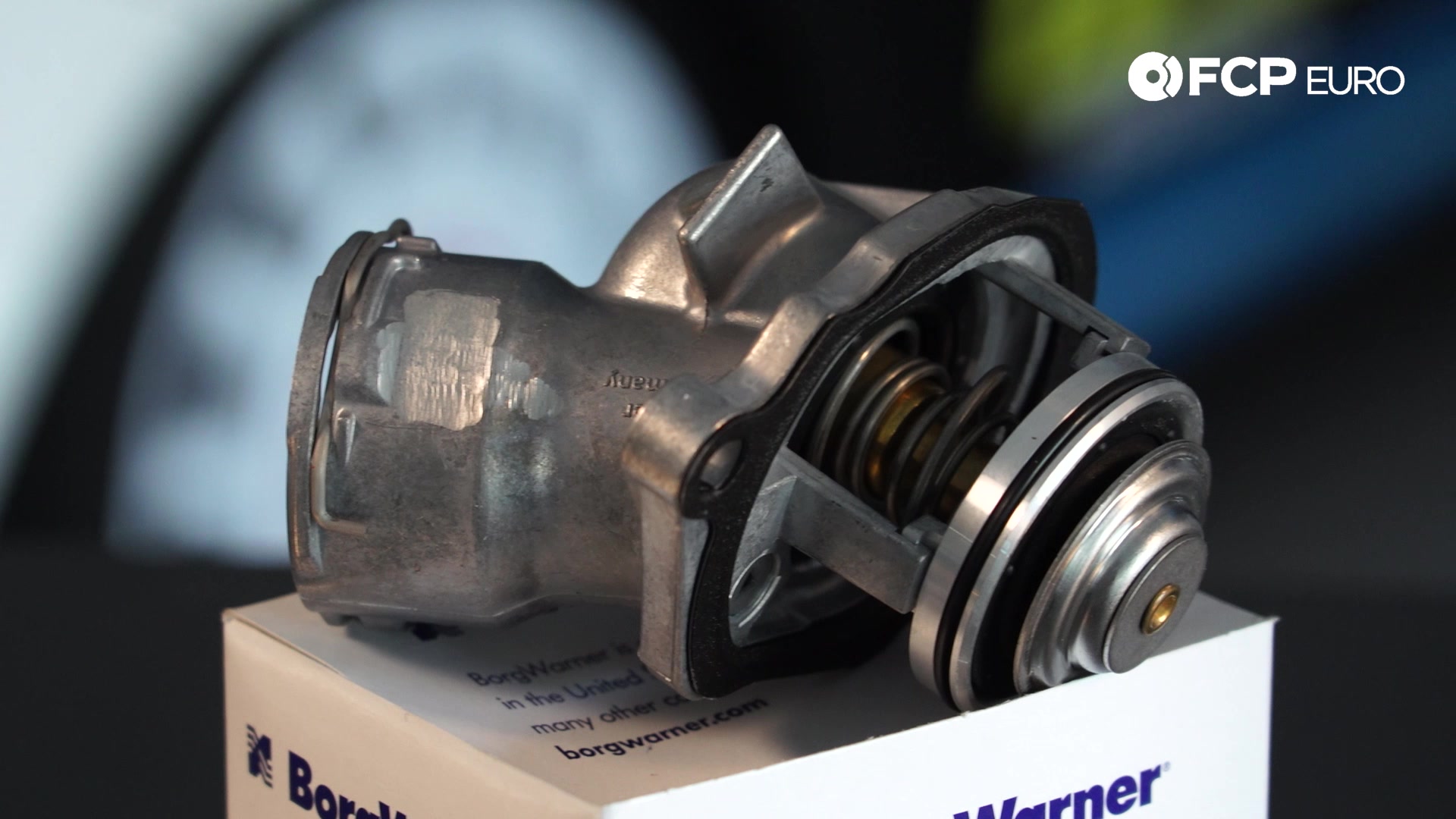 Mercedes W204 M272 Thermostat Repair Kit Closeup