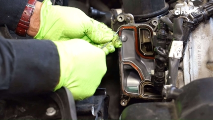 How To Replace The Oil Cooler Gasket On A Mercedes-Benz E350, C300, SLK350, & More (M272)