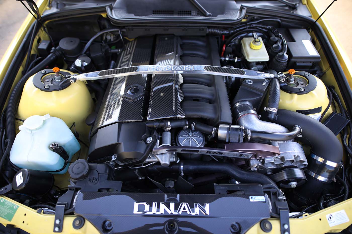 Dinani S52 supercharger RMS bracket