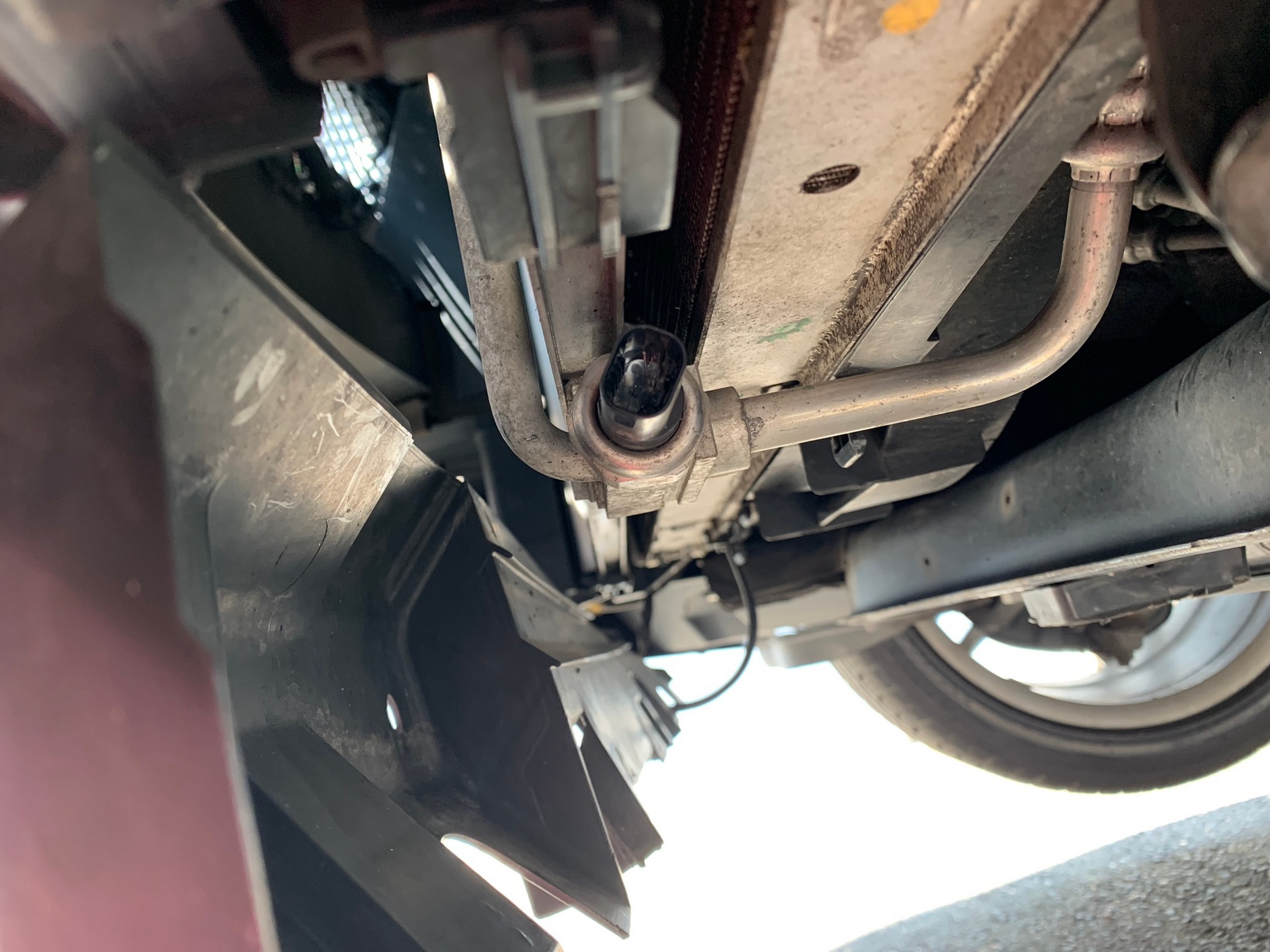 Mercedes W204 A/C Pressure Switch Location