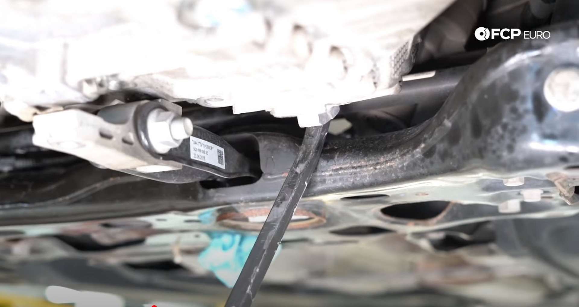 33-DIY_VW_GTI_Clutch-Job-Removing-LSD