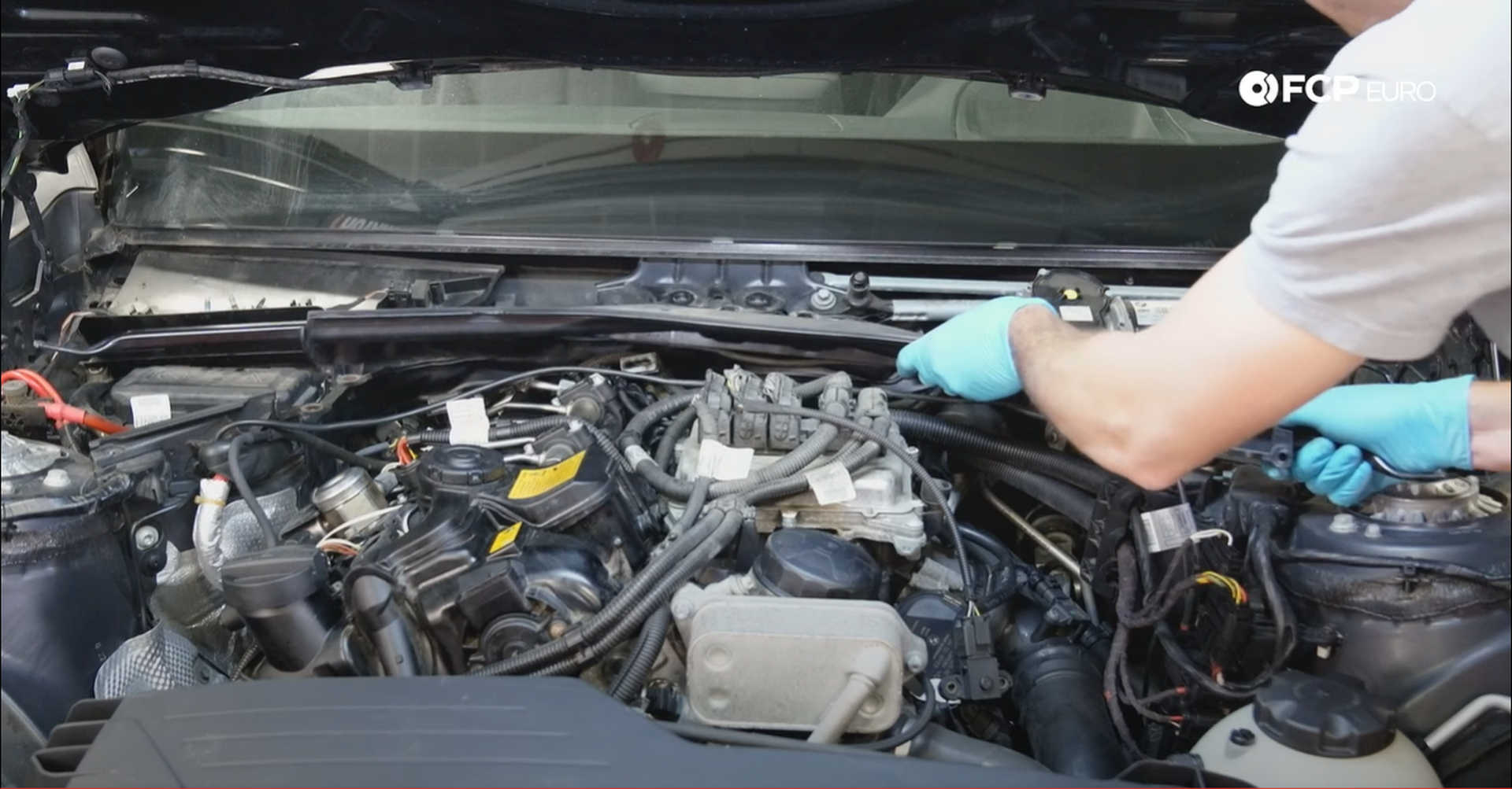 DIY BMW N20 Timing Chain fitting cowl cover and brace