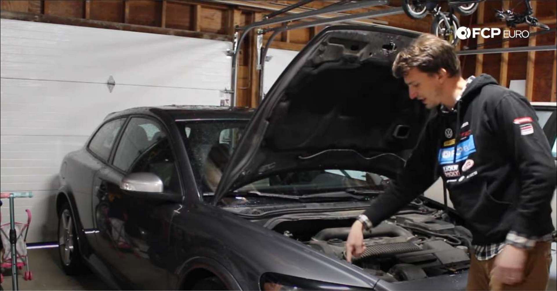 Volvo Headlight Replacement Tab location