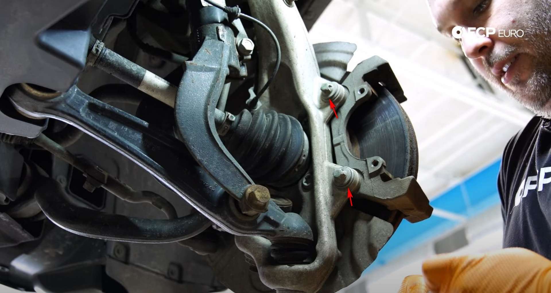 06-DIY-BMW-F15-X5-Brake-Service_Replacing-Rotor