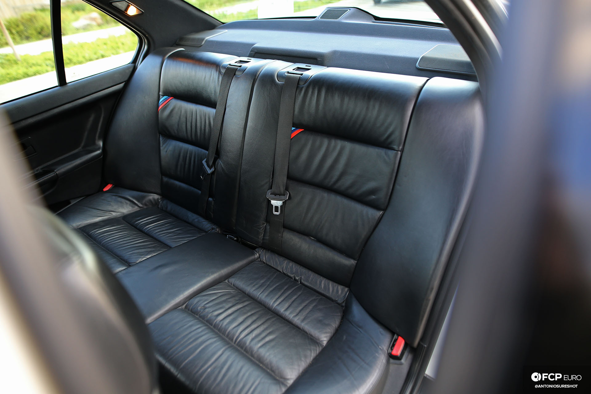 Garage Welt E36 BMW M3 4door sedan black Vader seats