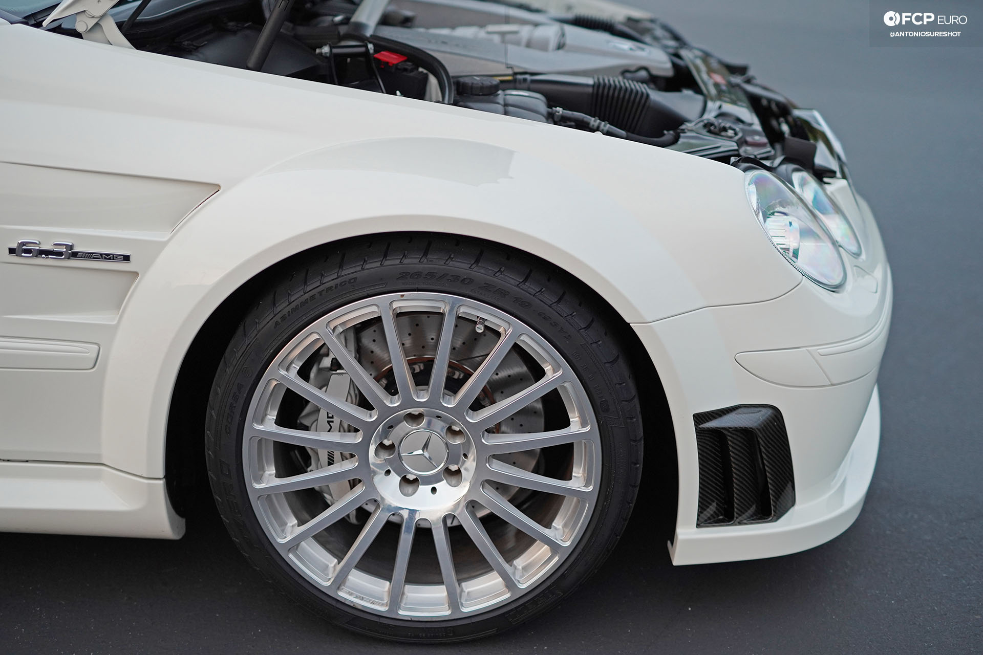 Mercedes Benz AMG CLK63 Black Series