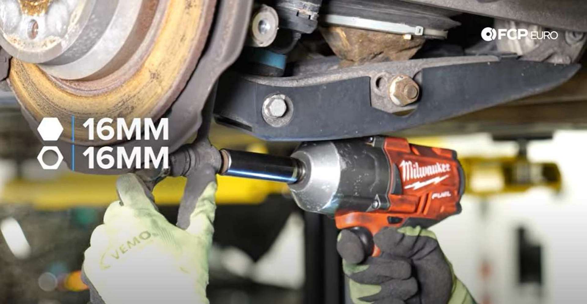 DIY Mercedes AIRMATIC Spring Replacement removing swaybar endlink bolt