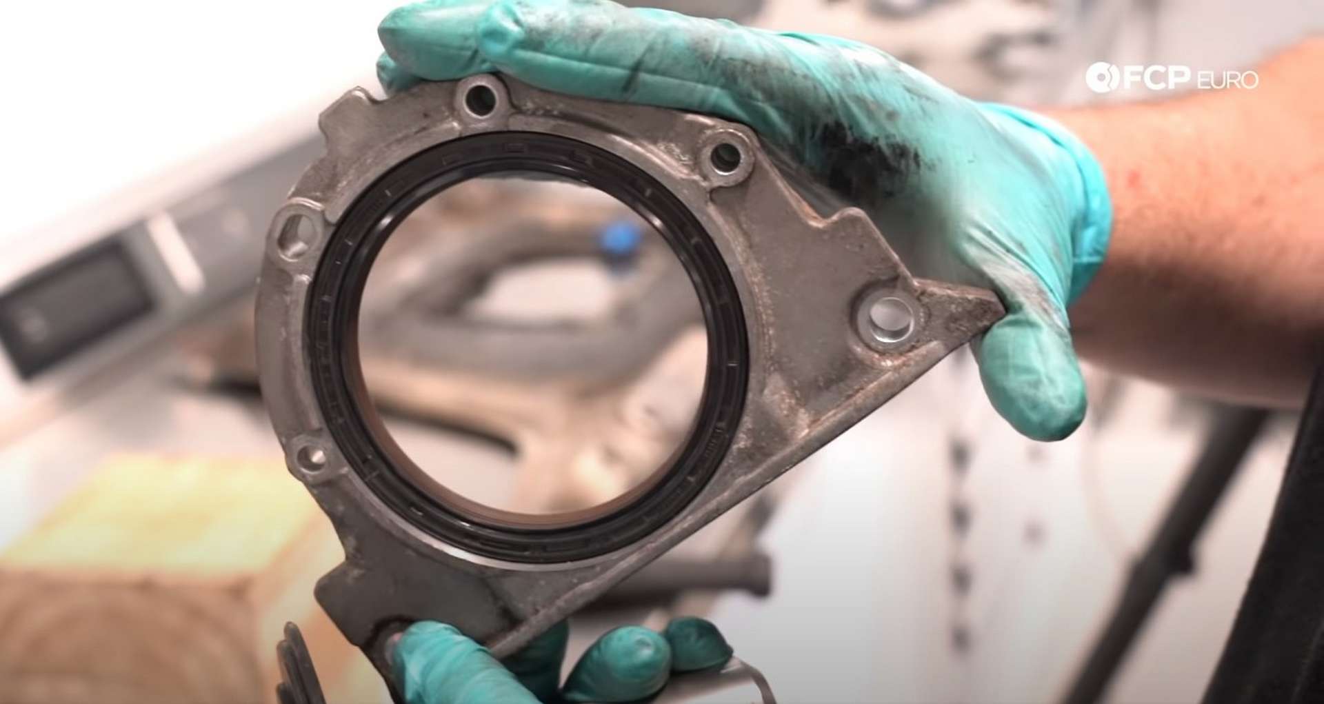 DIY BMW E46 Clutch Replacement installed new rear main seal