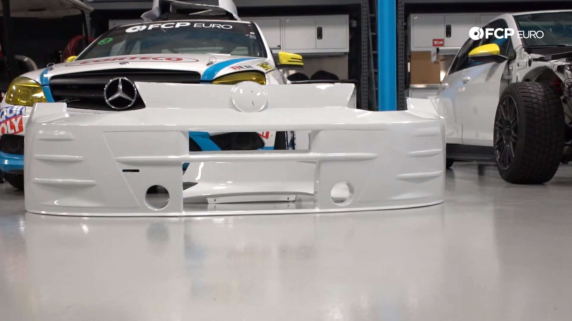 motorsport-monday-episode-6-mobile-painted-bumper