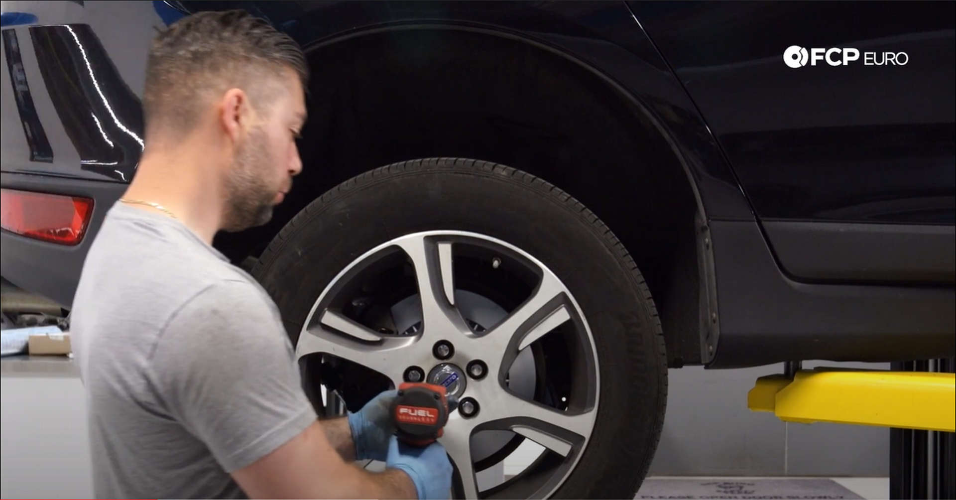 DIY Volvo Rear Shocks removing the wheel