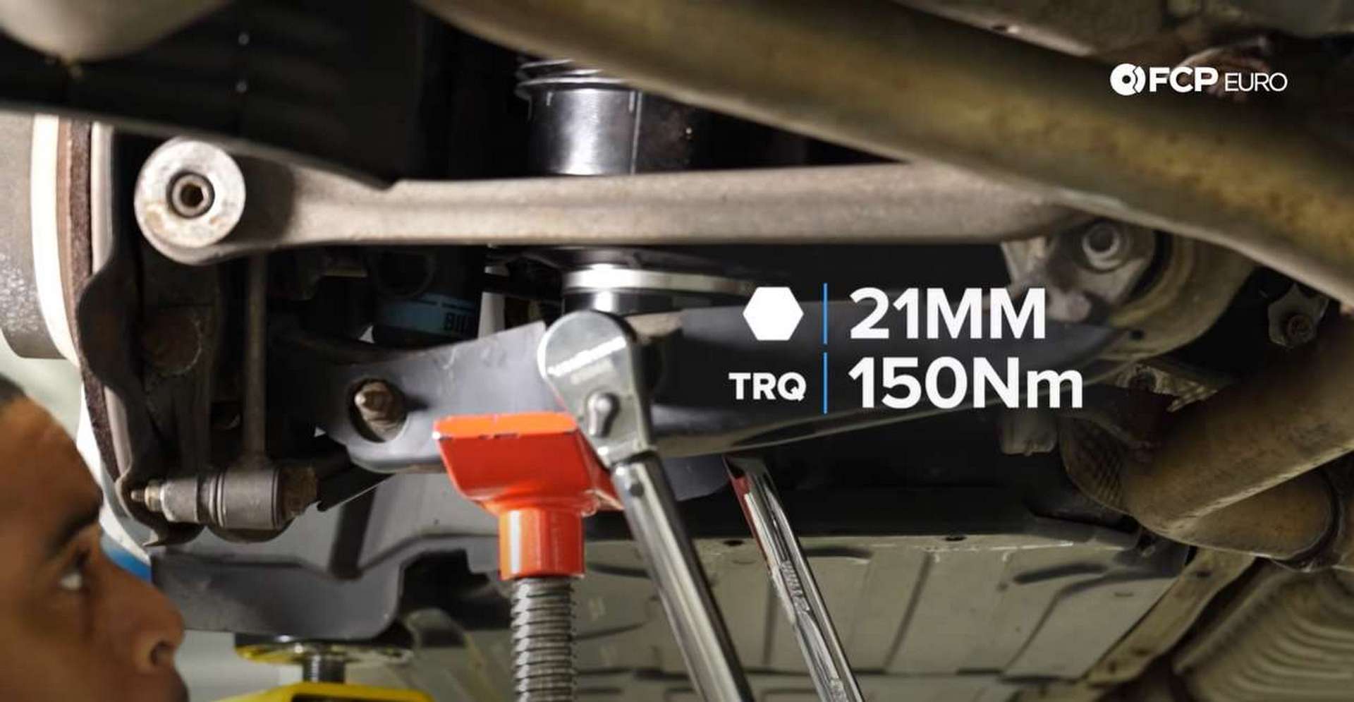 DIY Mercedes AIRMATIC Spring Replacement torquing the air-spring bolt