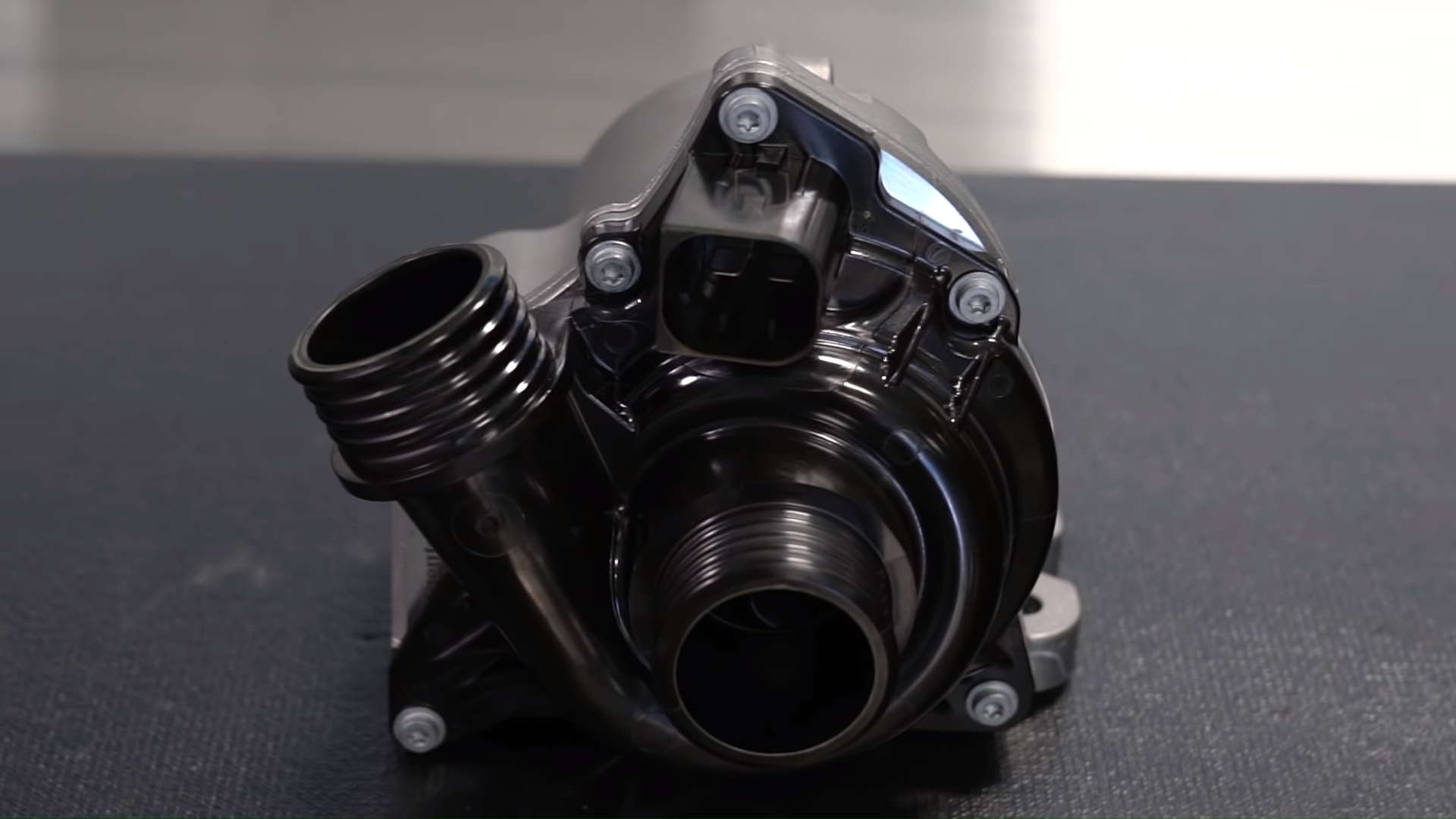 BMW N54 Water Pump Closeup