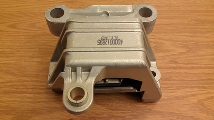 Replacing the Front Right Engine Mount on a 2004 Saab 9-3 Arc
