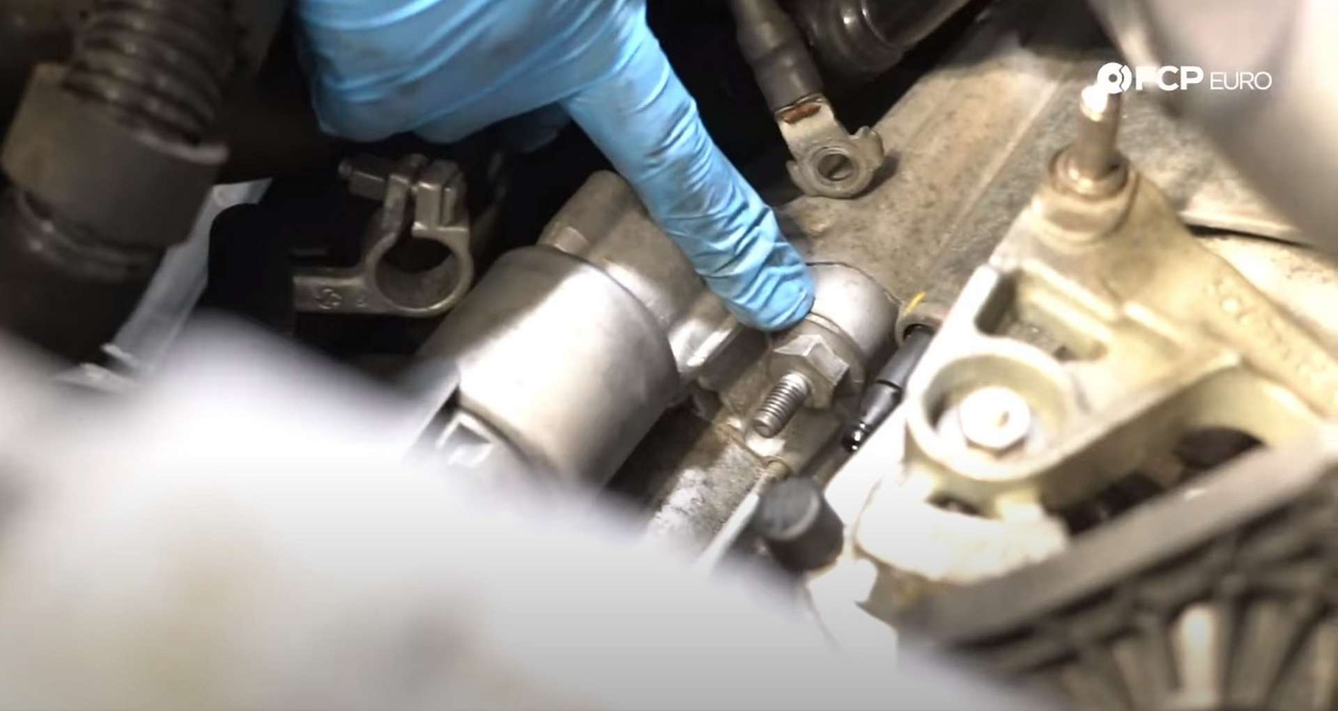 15-DIY_VW_GTI_Clutch-Job-Prepping-Topside-Transmission
