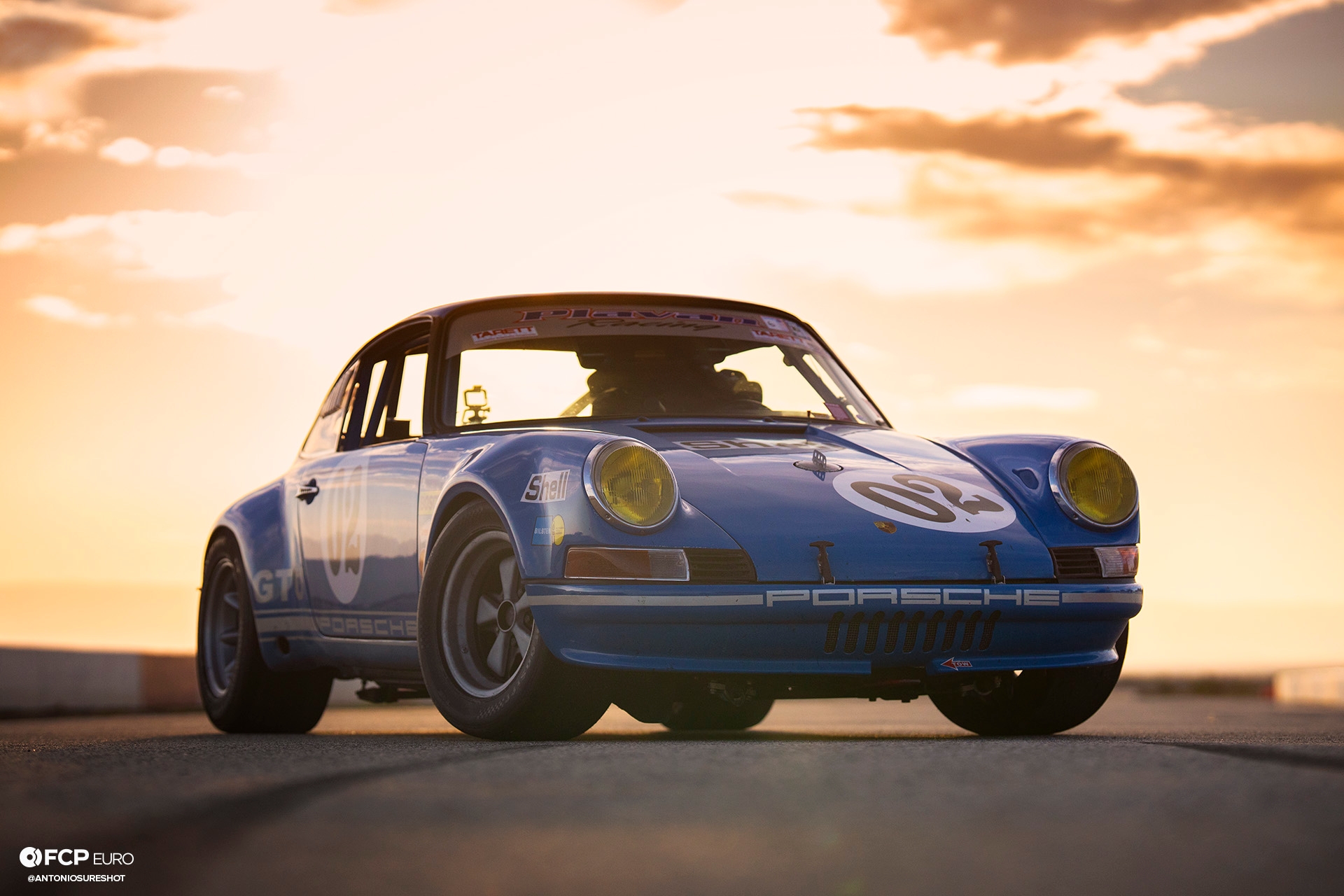 Porsche 911 Longnose VARA EOSR9396 crop