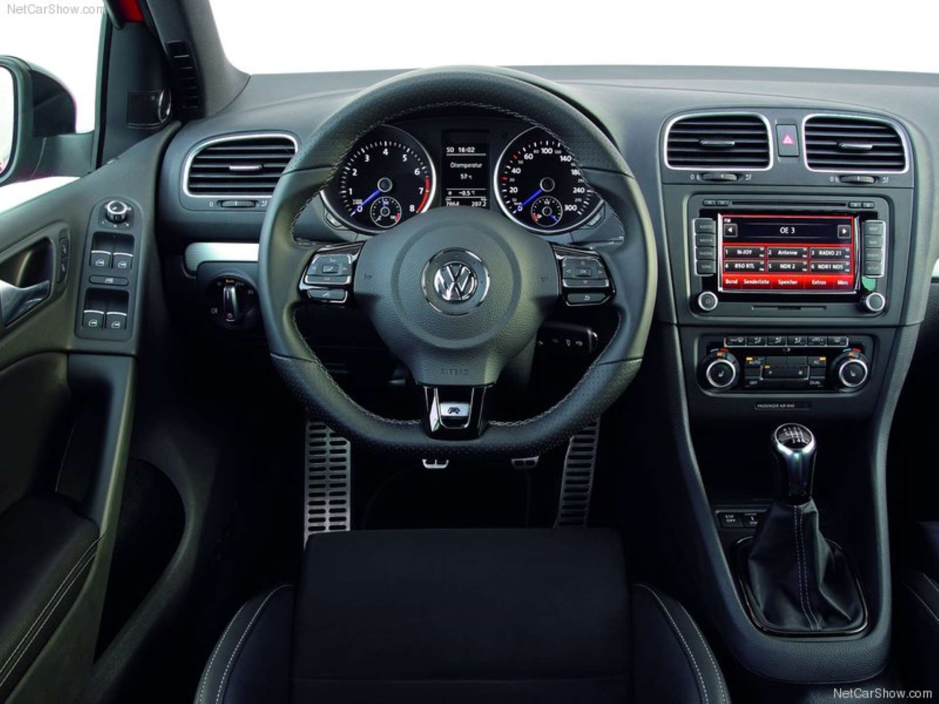 Volkswagen Mk6 Golf R Interior