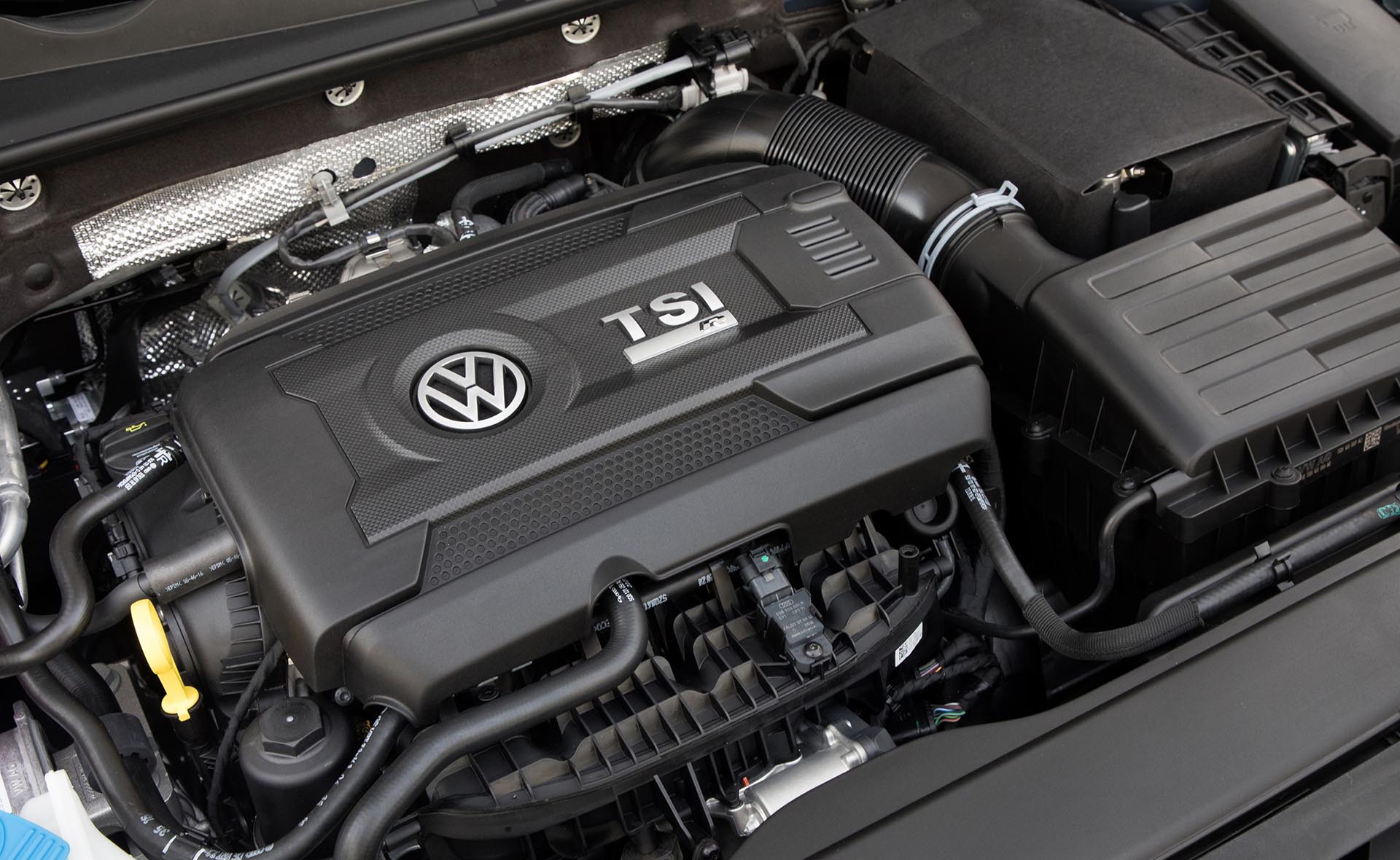 03_Volkswagen EA888 Gen 3 TSI IS38 Turbo Engine