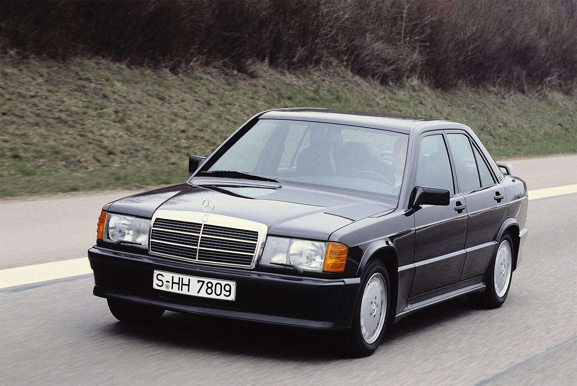 10-13_MercedesBenz190e2.3-16 front