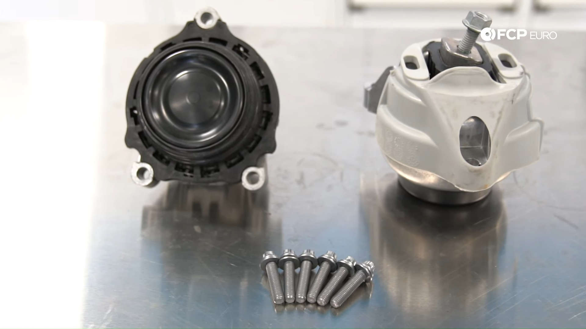 bmw-x3-f25-engine-mounts-closeup