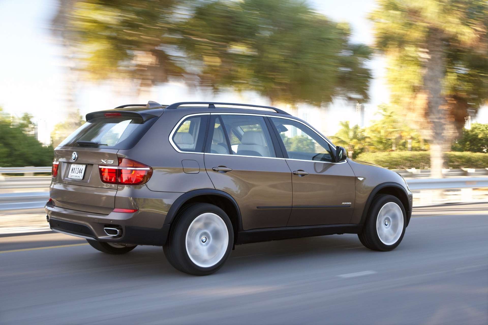 E70 X5 Rear