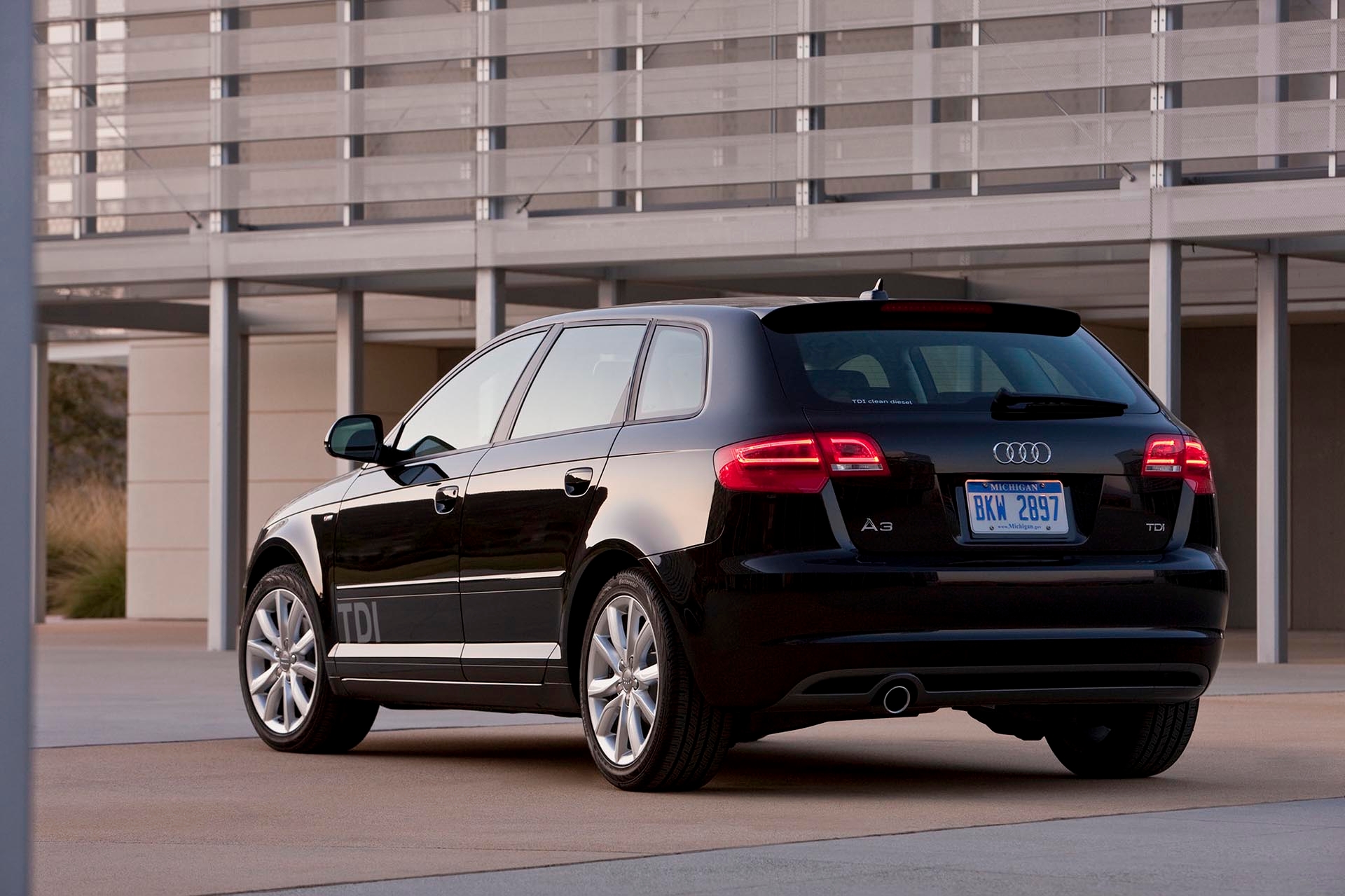 05_Audi A3 2.0 TDI rear