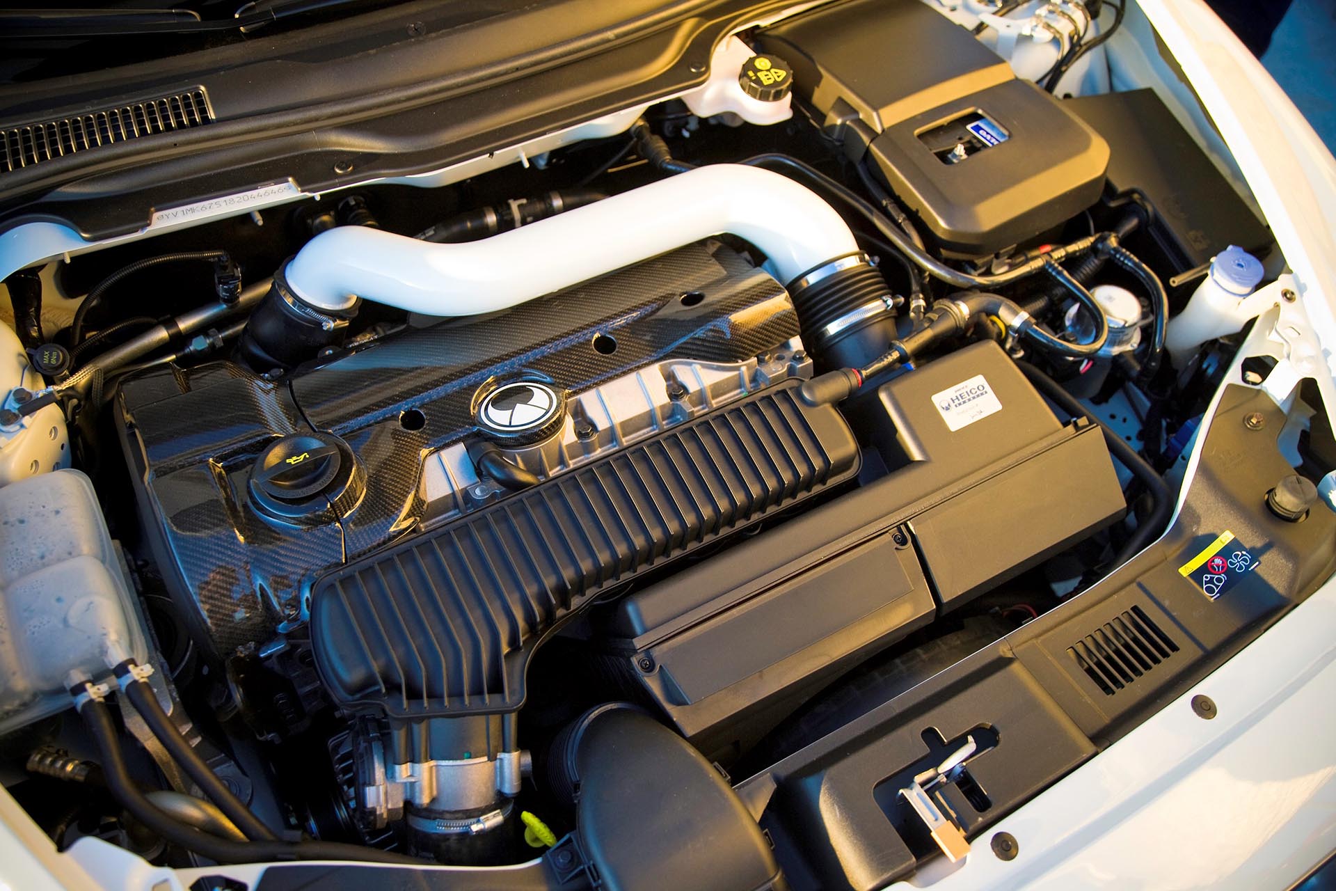 07_Volvo C30 T5 2.5t engine