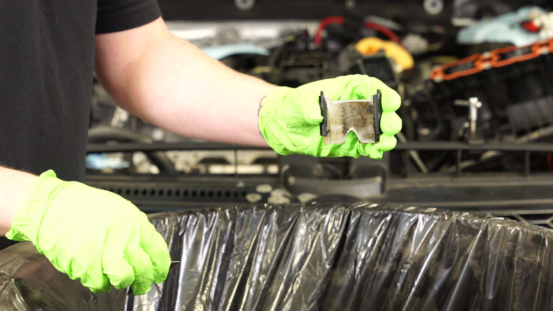 38-vw-mk7-manifold-removal-manifold-slides-razor