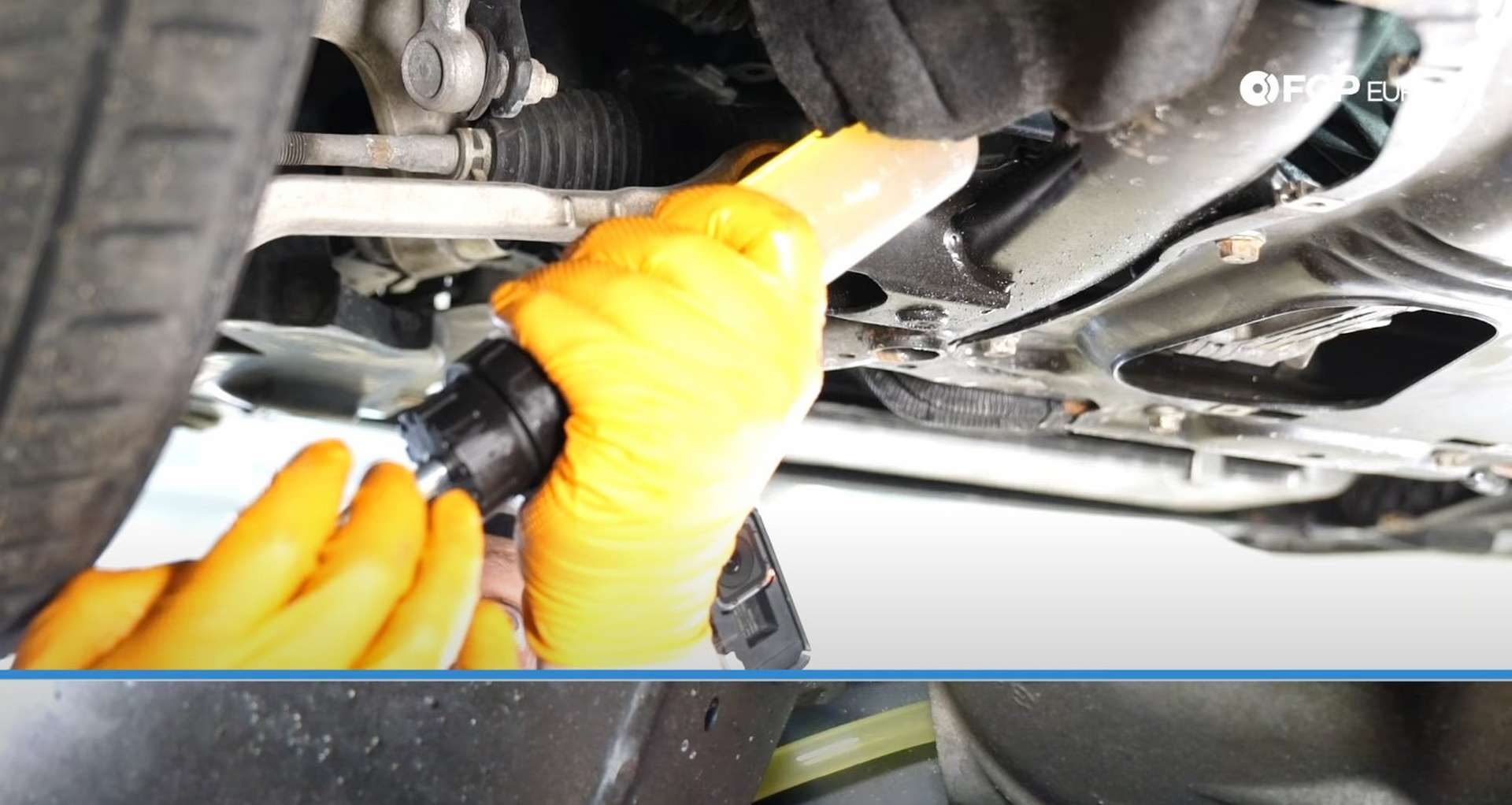 DIY BMW F30 Front Differential Fluid Replacement filling the differential