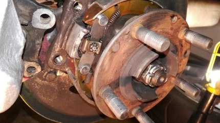 How To Replace The Parking Brake Shoes And Rear Rotors On A Classic Air-Cooled Porsche 911