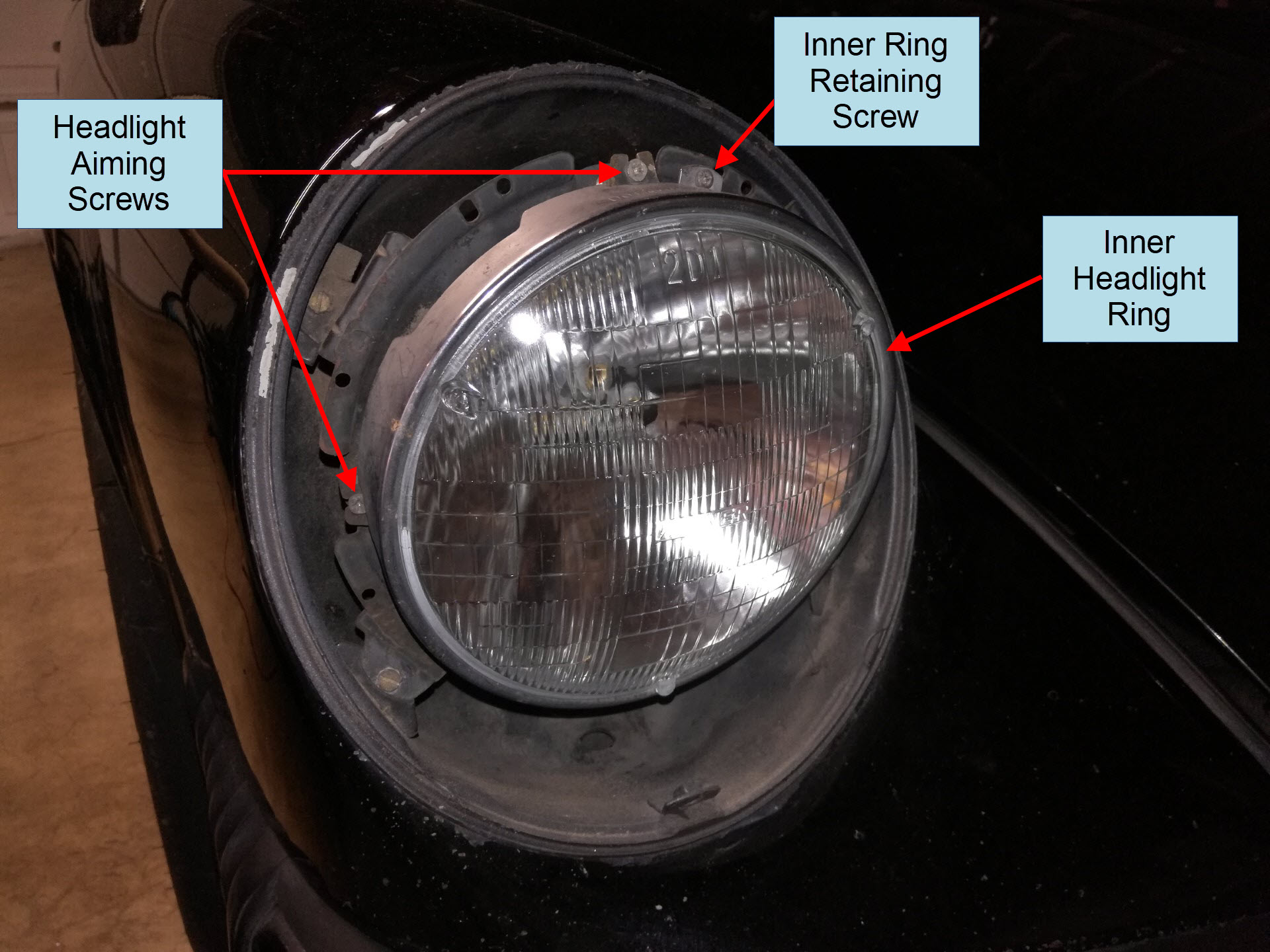Air-cooled Porsche 911 Headlight Removal