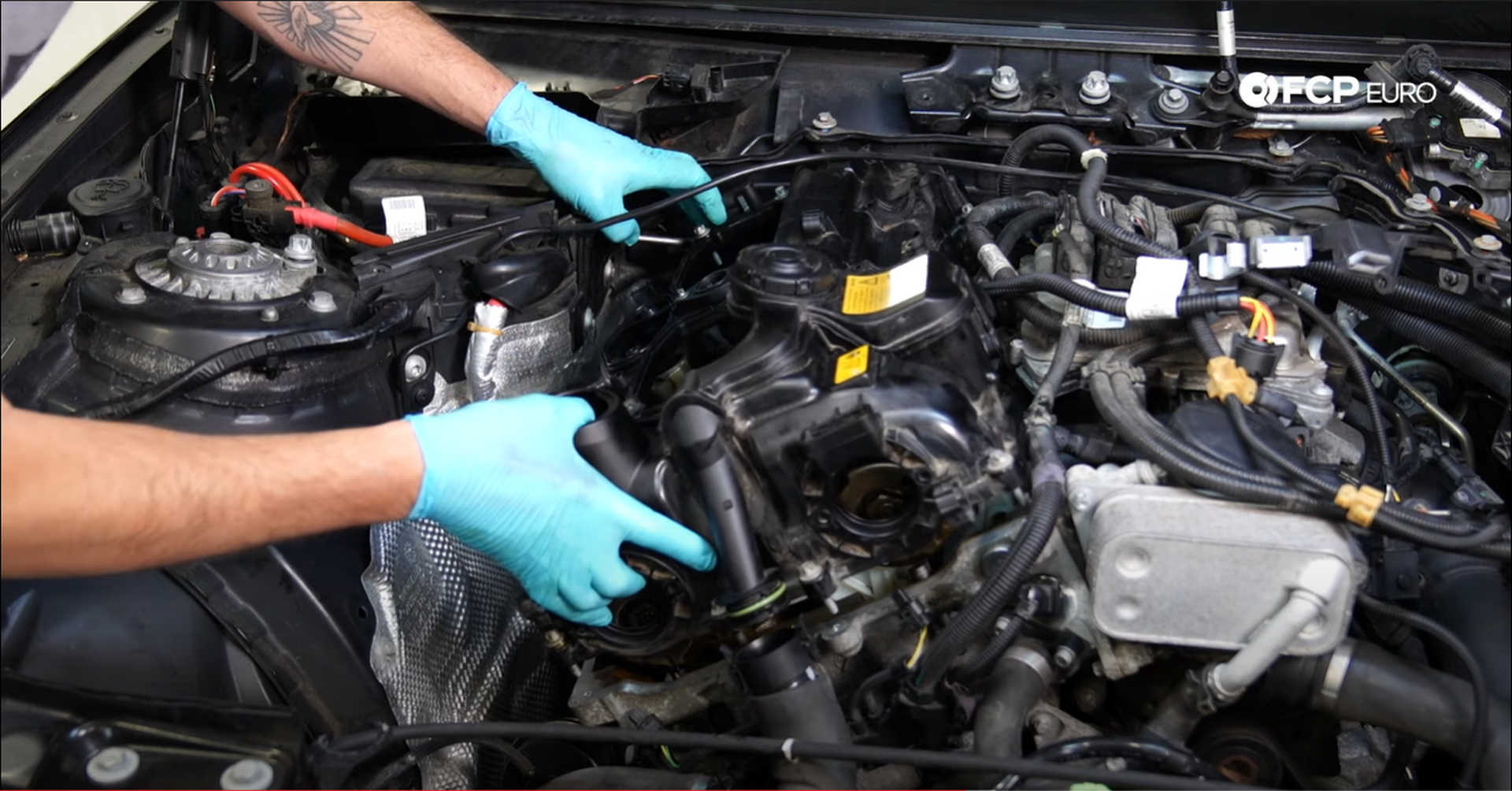 DIY BMW N20 Timing Chain installing the valve cover