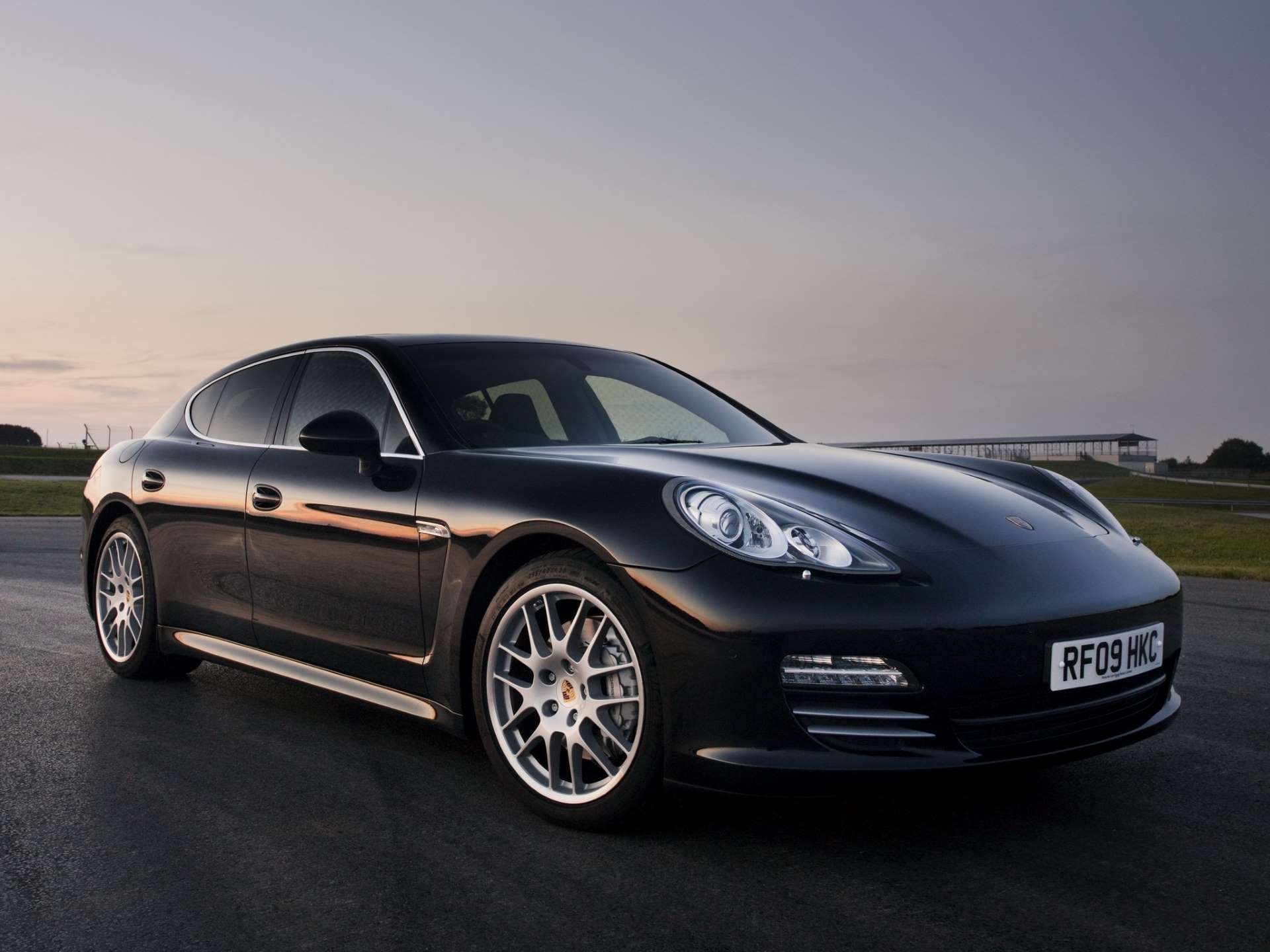 Listicle Best Dadmobiles Porsche Panamera 4S front three quarter