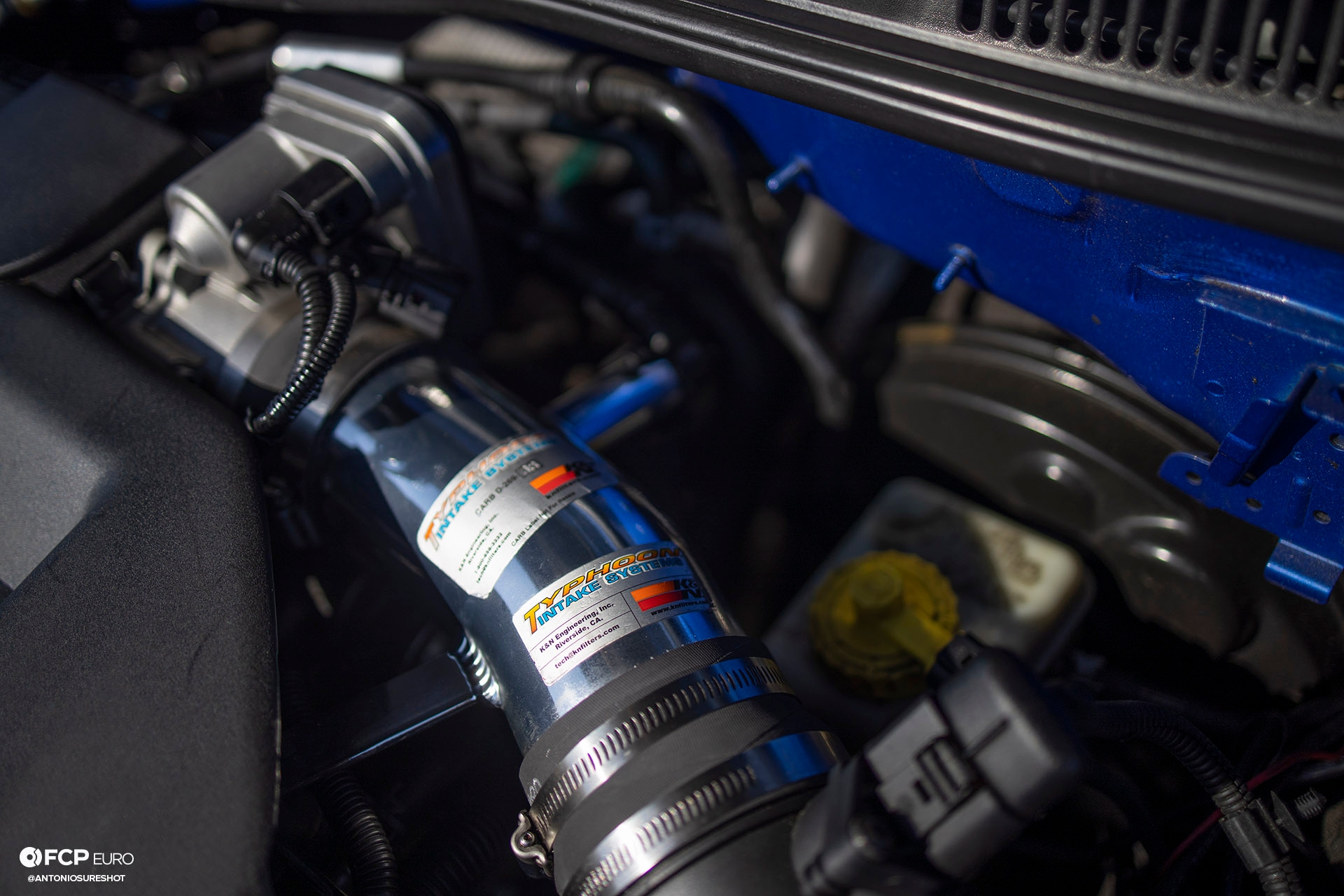 MK4 Volkswagen Golf R32 Deep Blue Pearl Air Ride Engine Bay