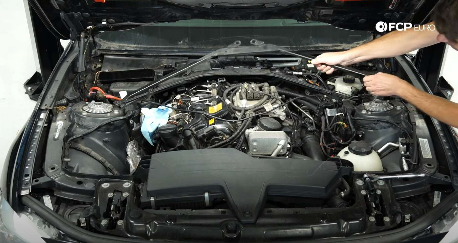 DIY BMW N20 Vacuum Pump removing the strut tower