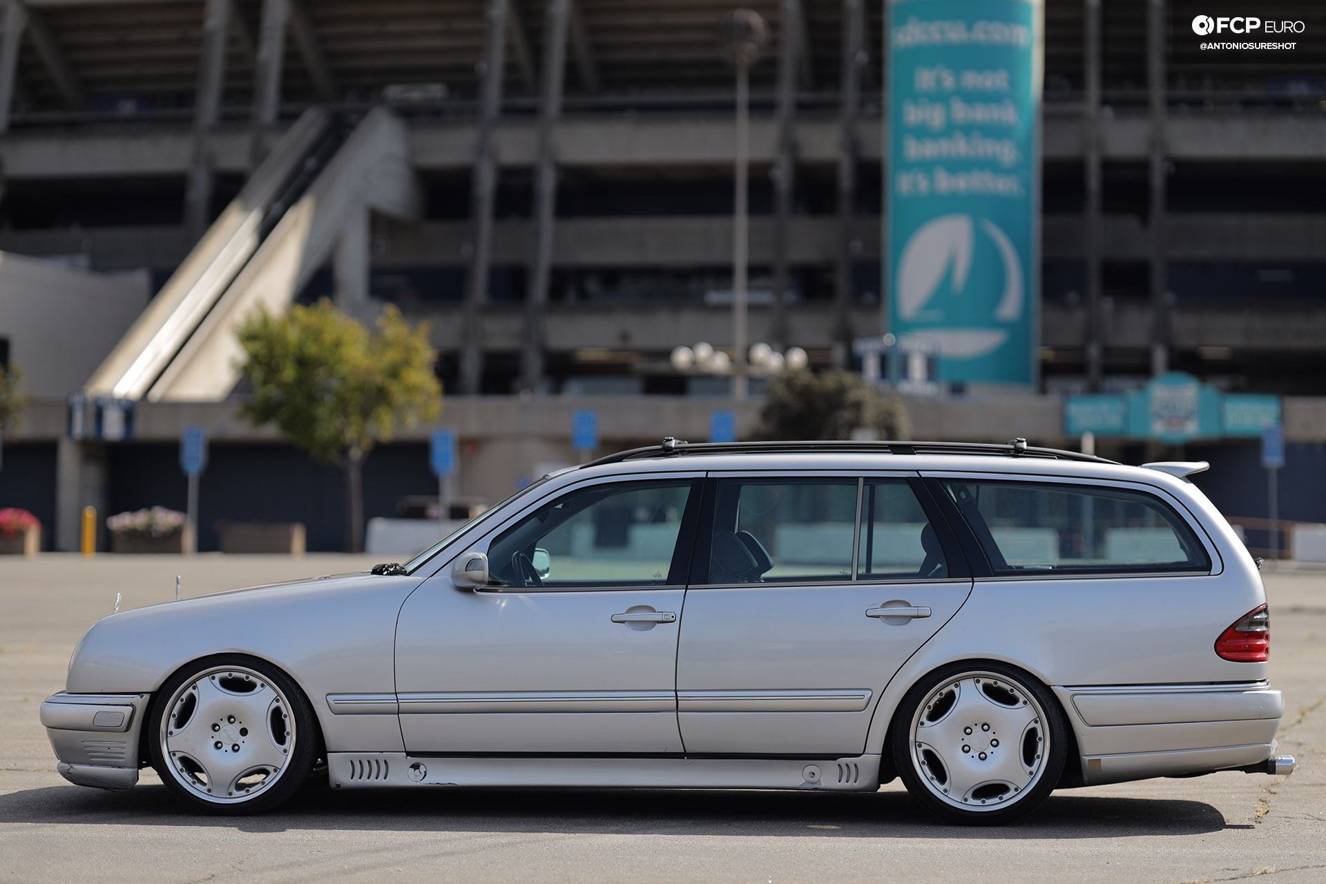 Mercedes Benz AMG E55 swapped E320 wagon 1920wm EOSR2600