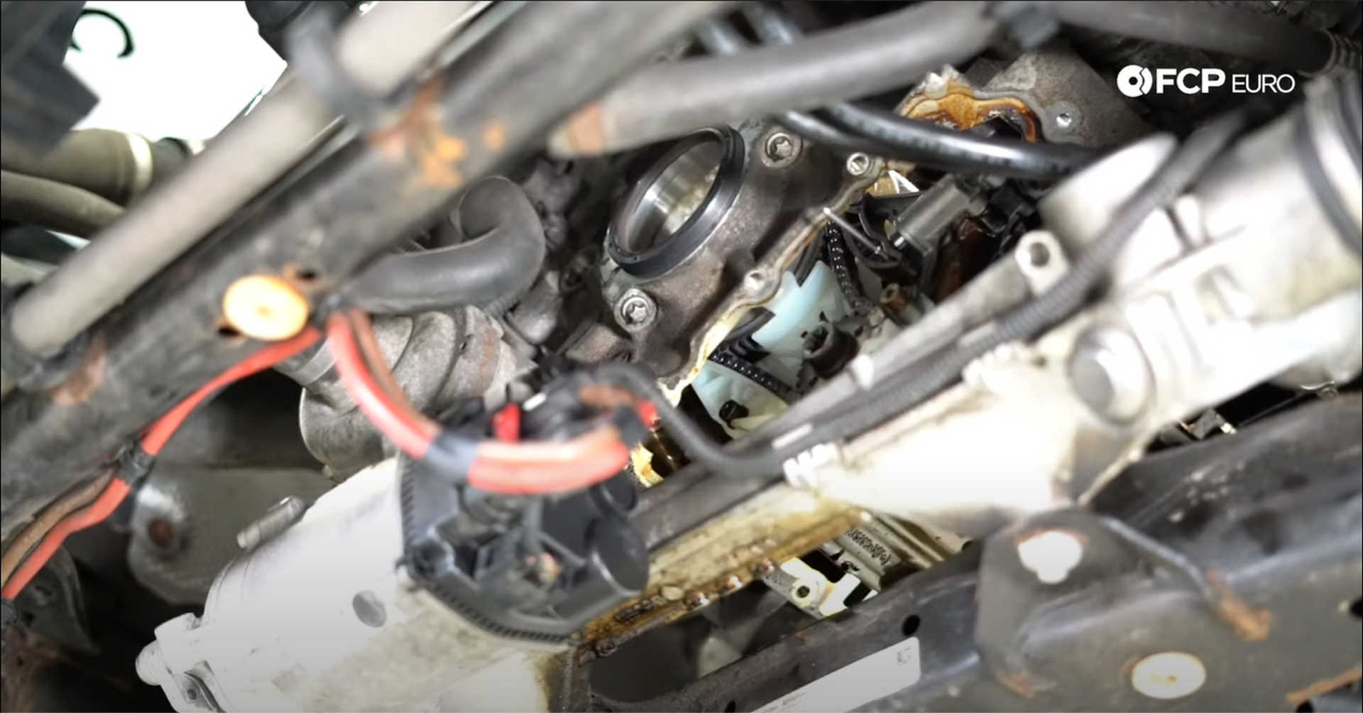 DIY BMW N20 Timing Chain installing the new crankshaft seal