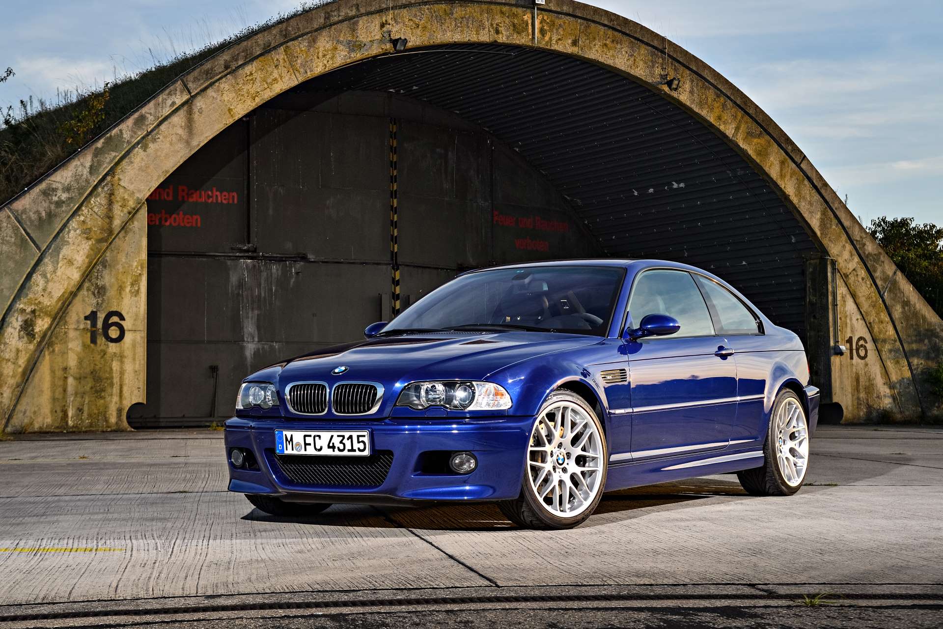 BMW E46 M3 Competition ZCP Interlagos Blue Metallic