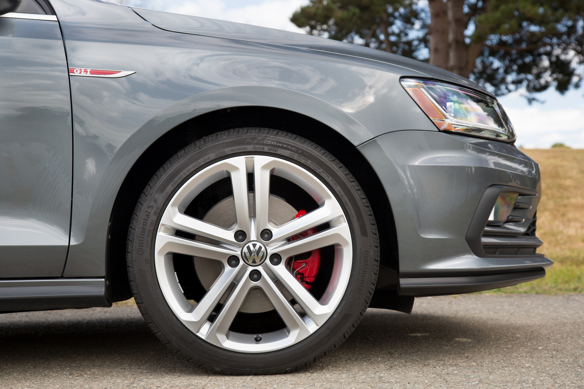 FCP_Euro_Vlokswagen_Mk6_Jetta_GLI_Buyers_Guide_Front_Brakes_And_Wheels