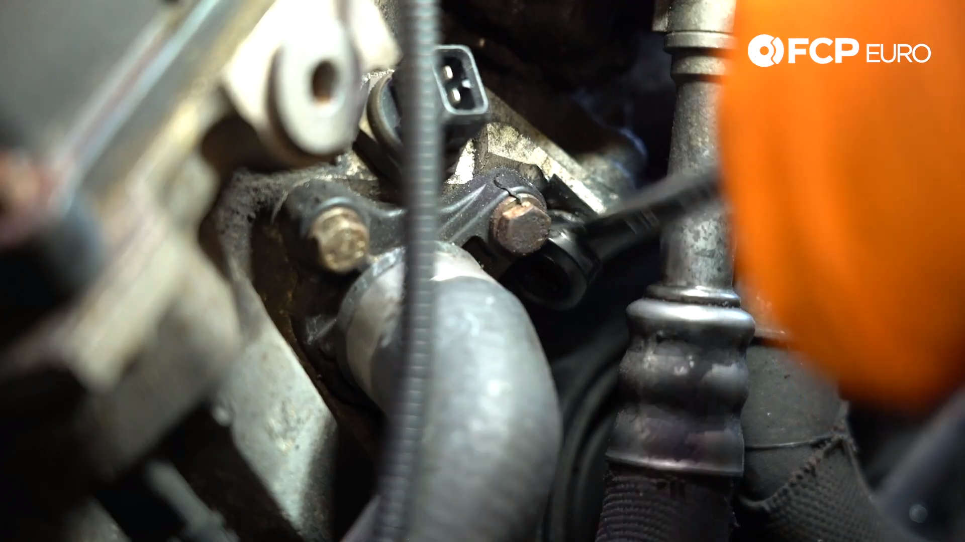 N54 Oil Filter Housing E10
