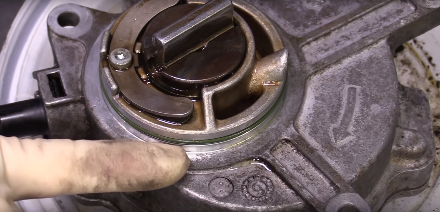Brake-Vacuum-Pump-New-Seal