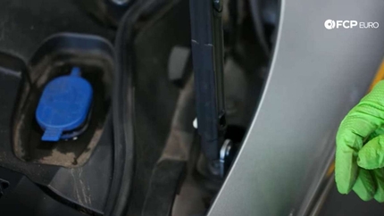 How To Replace A Mercedes-Benz W205 Battery (C300)