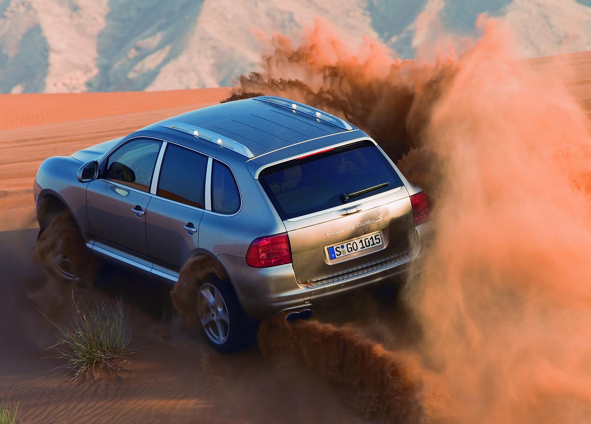 955 Porsche Cayenne 4.5 TT Turbo S sand dune