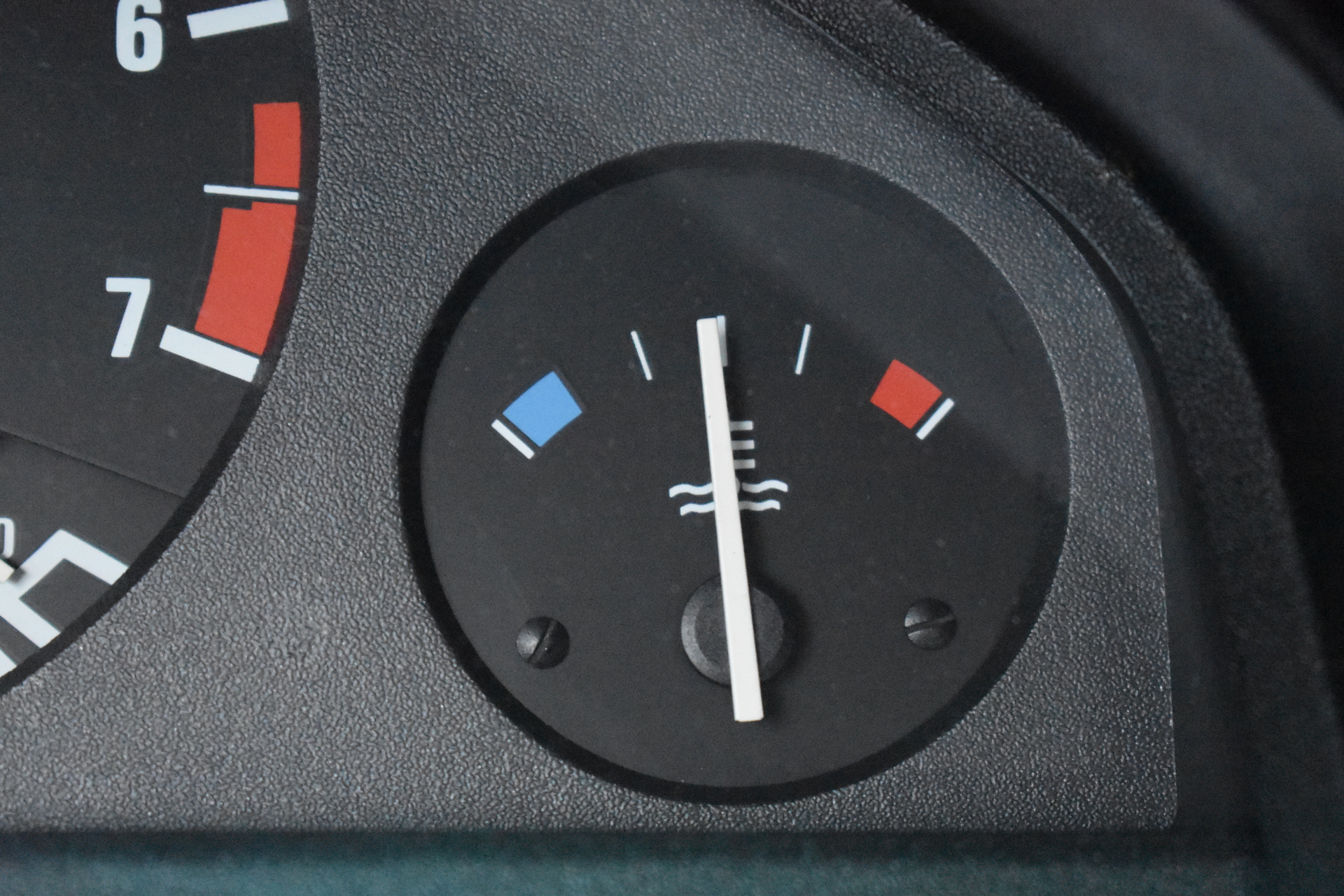 BMW E30 Buyers Guide Temp Gauge