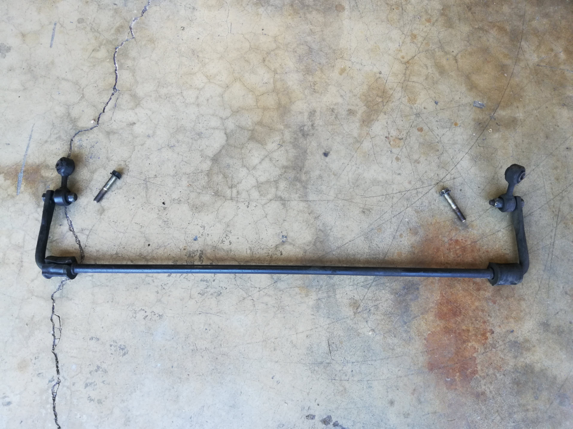 Air-cooled Porsche 911 rear swaybar removed.