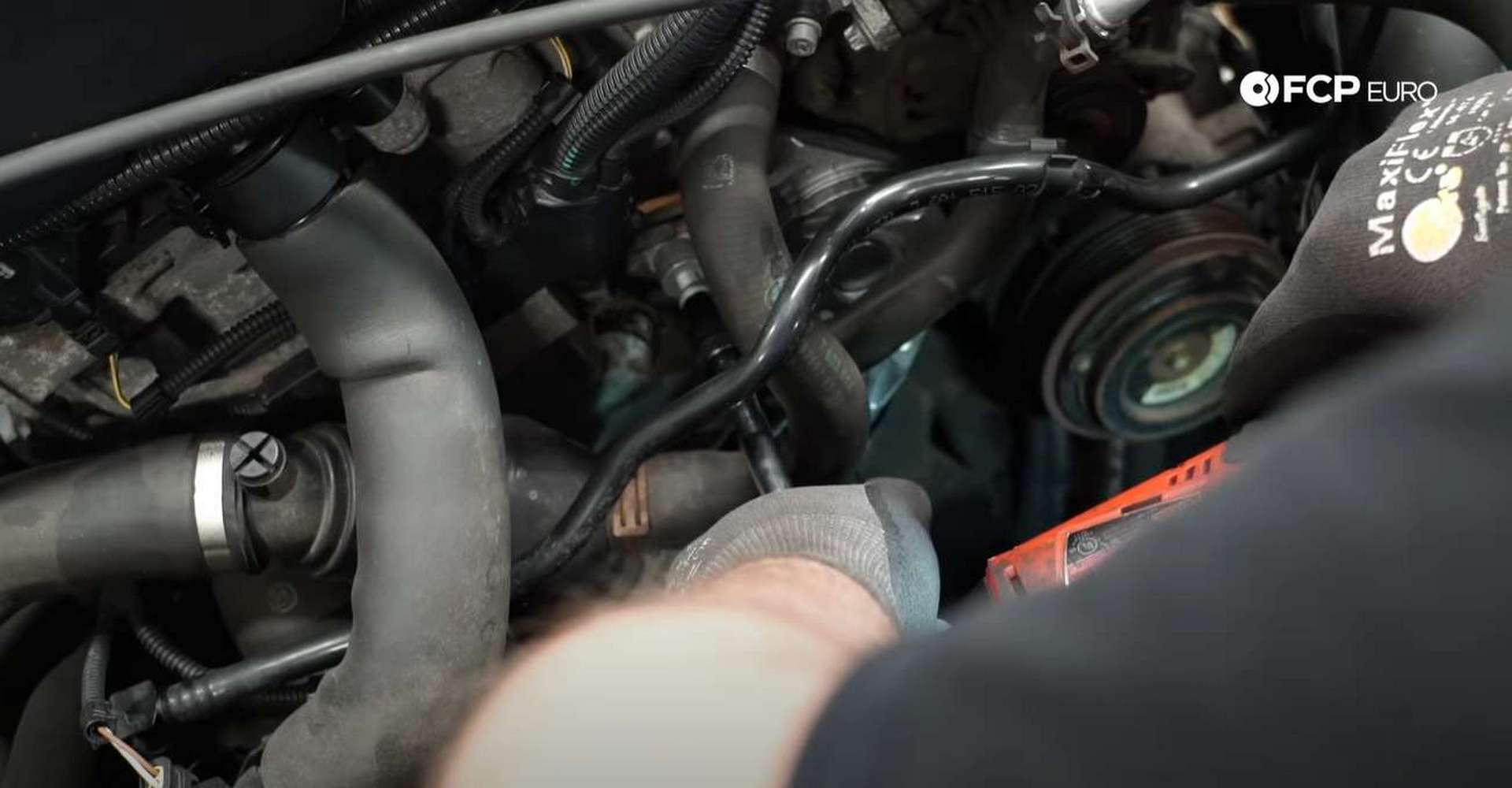 DIY BMW F30 Serpentine Belt Replacement installing the new tensioner